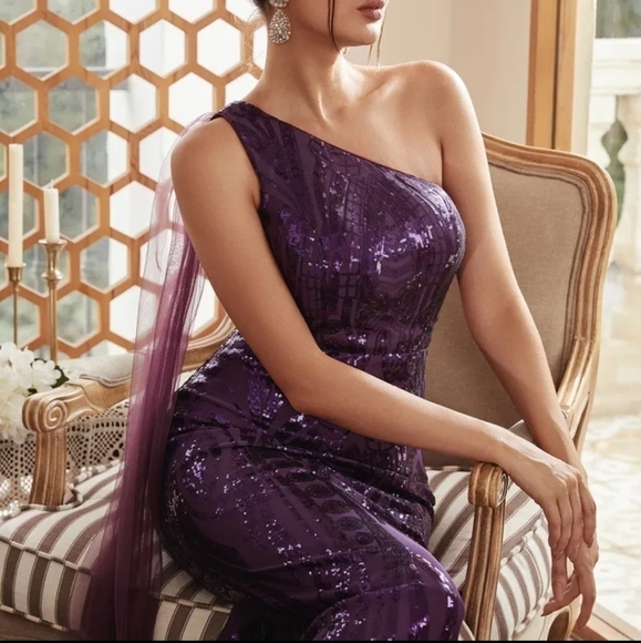 Formal Sheath, contrast Sequin,  assymmetrical,  Maxi Dress for special … - Picture 4 of 16